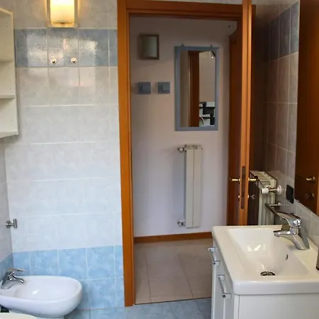 Casa Camilla - With Private Parking Apartment
